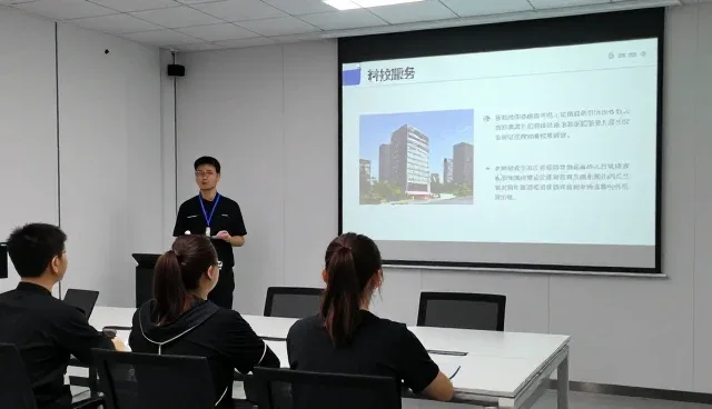 安徽源添阀门科技有限公司分享科技服务云服务器托管应用经验